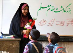 اجرای ۵۰ برنامه برای بزرگداشت مقام معلم  در زنجان پیش‌بینی شد