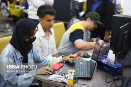 هیئت رئیسه سازمان نظام صنفی رایانه‌ای استان زنجان: آماده حمایت از طرح‌های جوانان در نظام صنفی رایانه‌ای هستیم