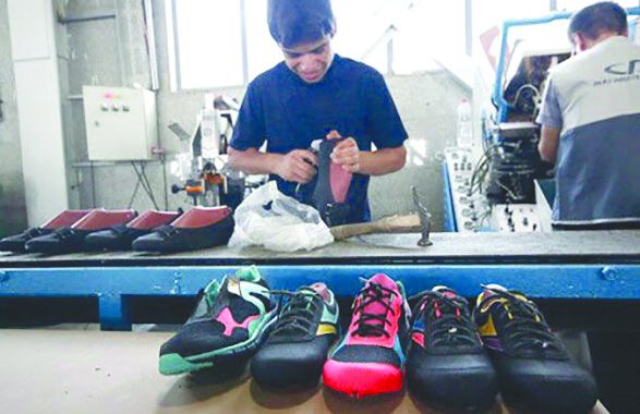 رئیس اتاق بازرگانی، صنایع، معادن و کشاورزی زنجان:  بازار مشترک برای عرضه کفش هیدج در ویتنام ایجاد می شود
